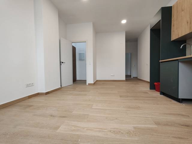 Piso en Venta en Calle de Reinosa en La Serna