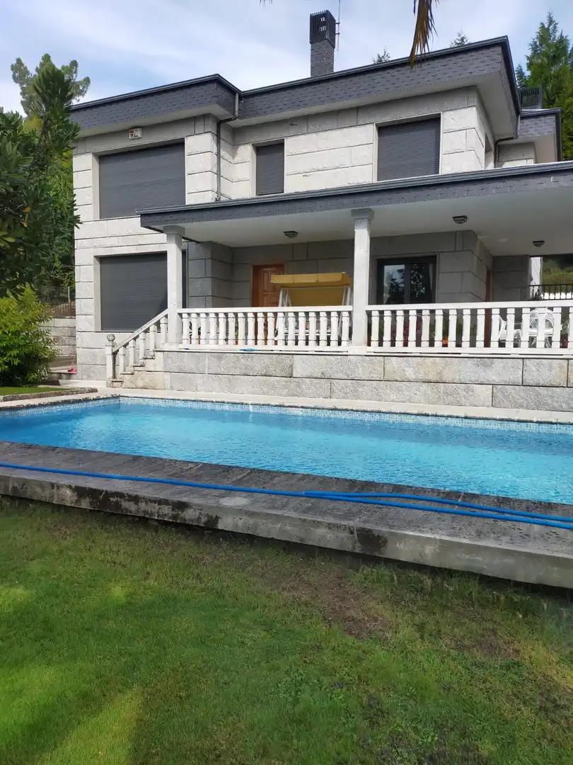 Piscina de Casa o chalet en venta en Coles con Calefacción, Jardín privado y Terraza