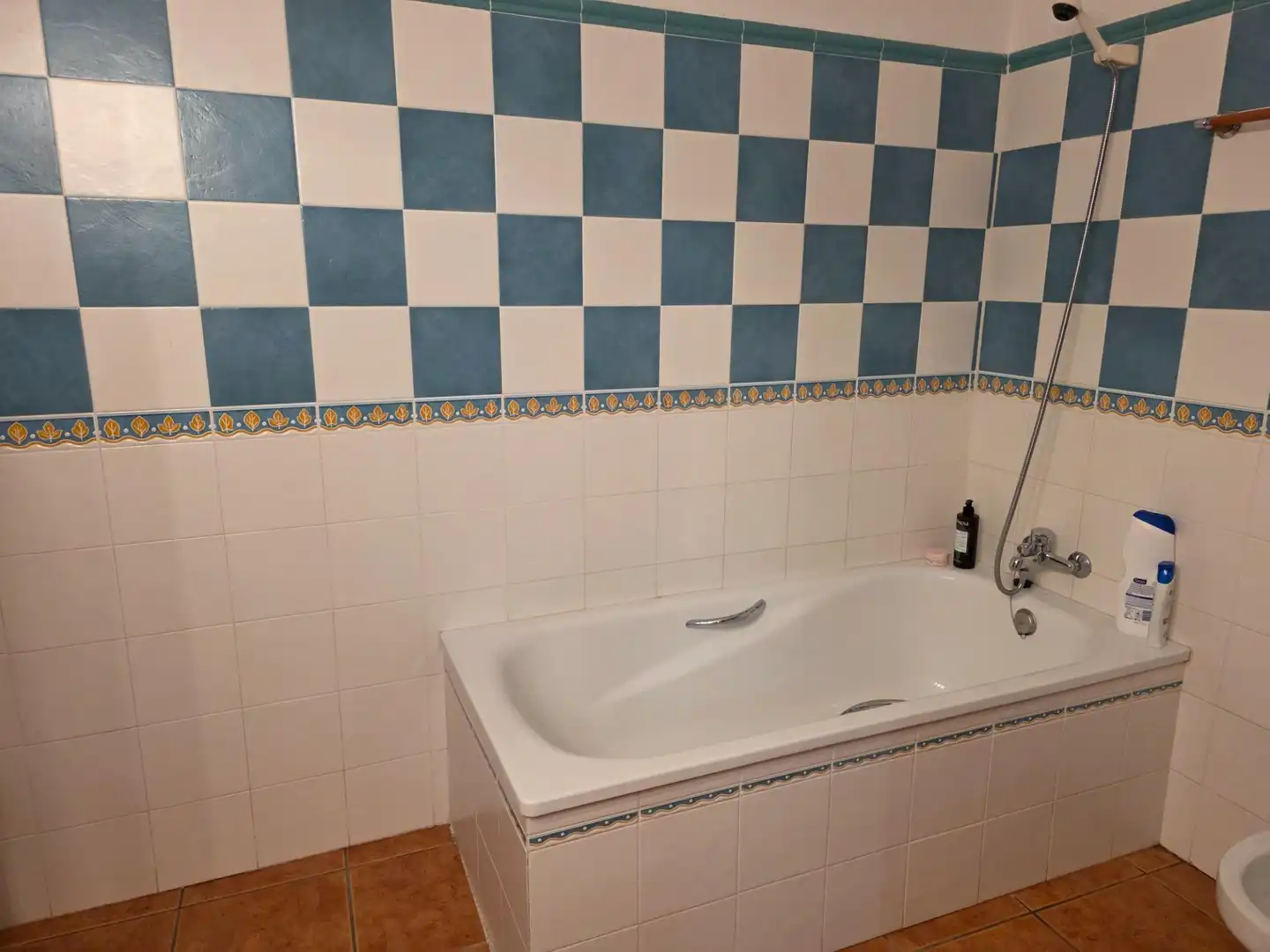 Baño de Casa adosada en venta en Darnius con Calefacción, Terraza y Trastero