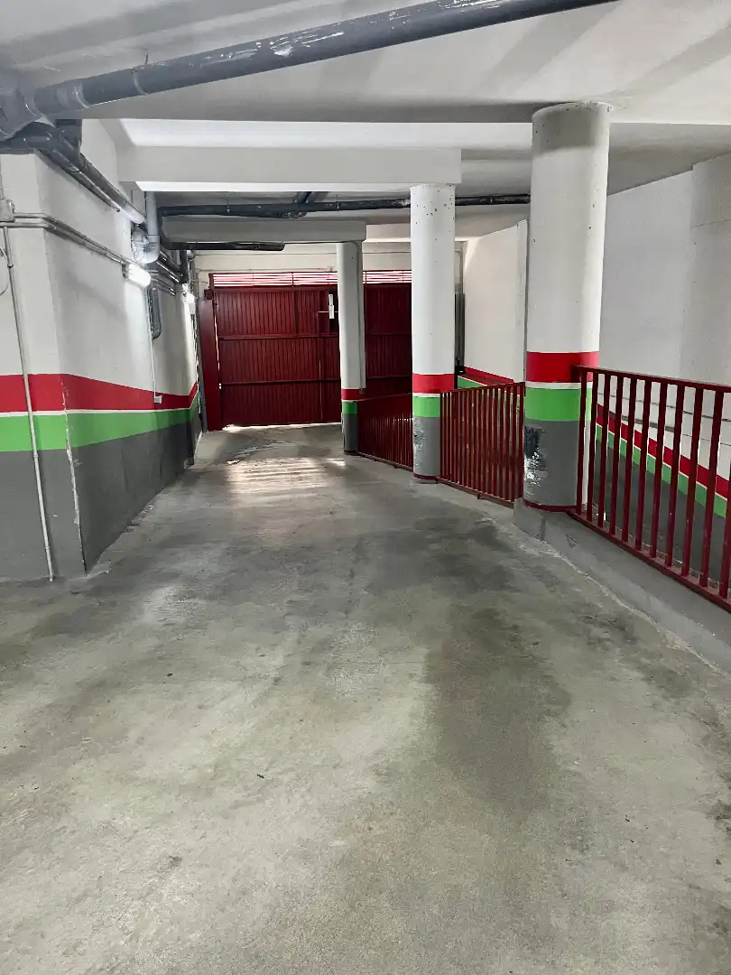 Individual with lift to rent in Calle Capitán Peñas 17, imagen 5