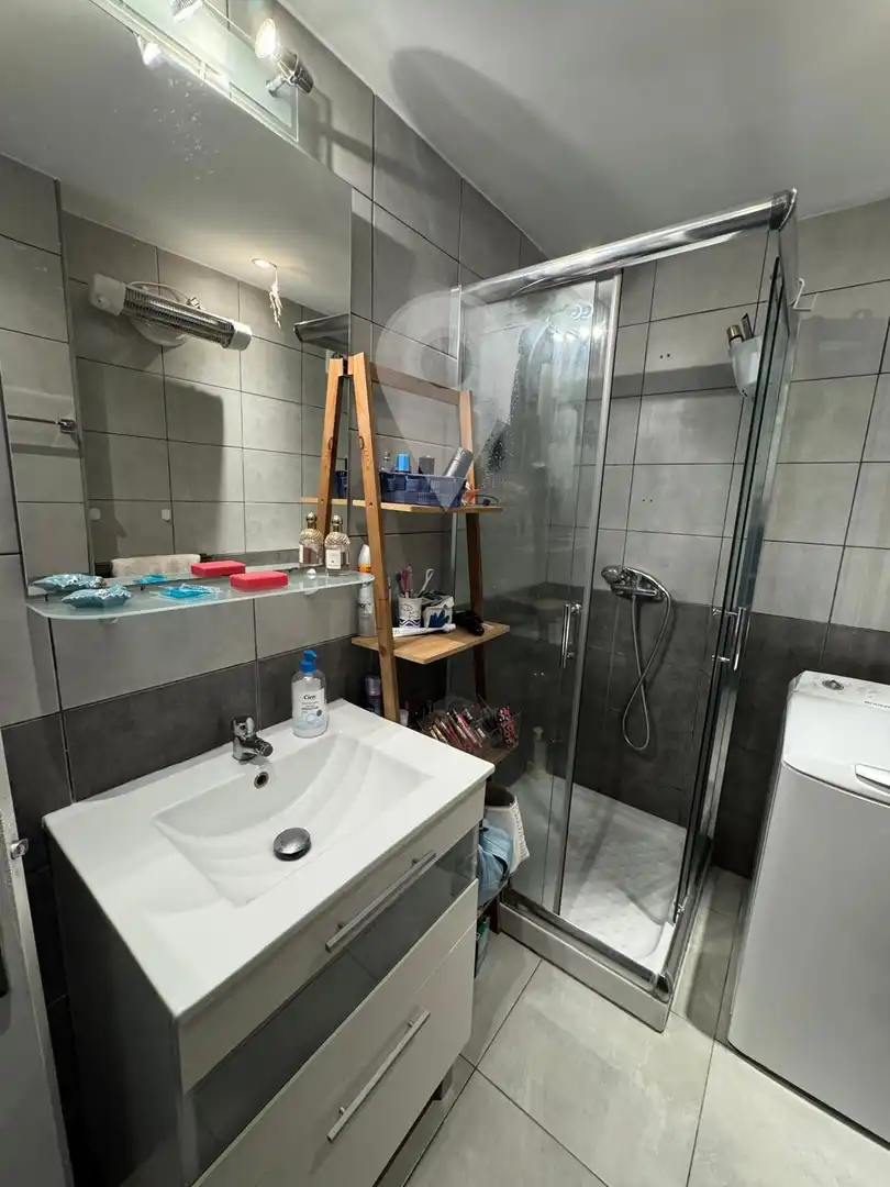 Bany de Pis en venda en Empuriabrava amb Aire condicionat, Calefacció i Parquet