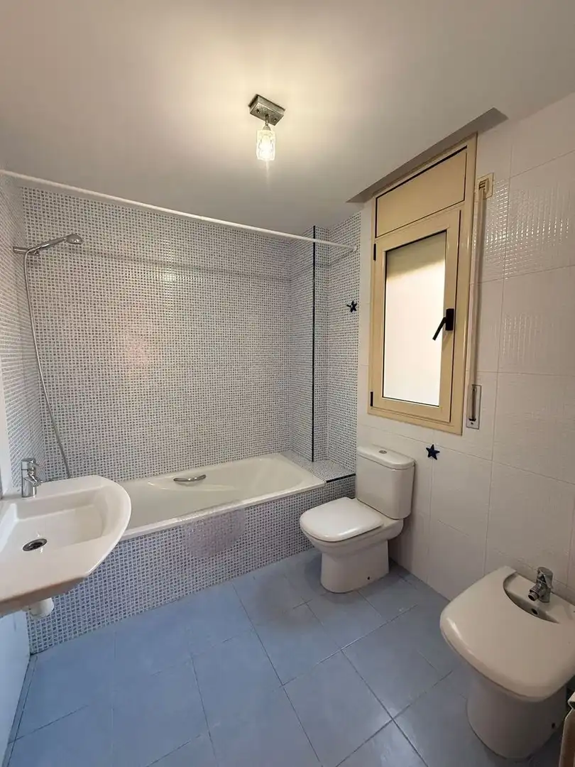 Badezimmer von Haus oder Chalet zum Verkauf in Mont-roig del Camp mit Abstellraum