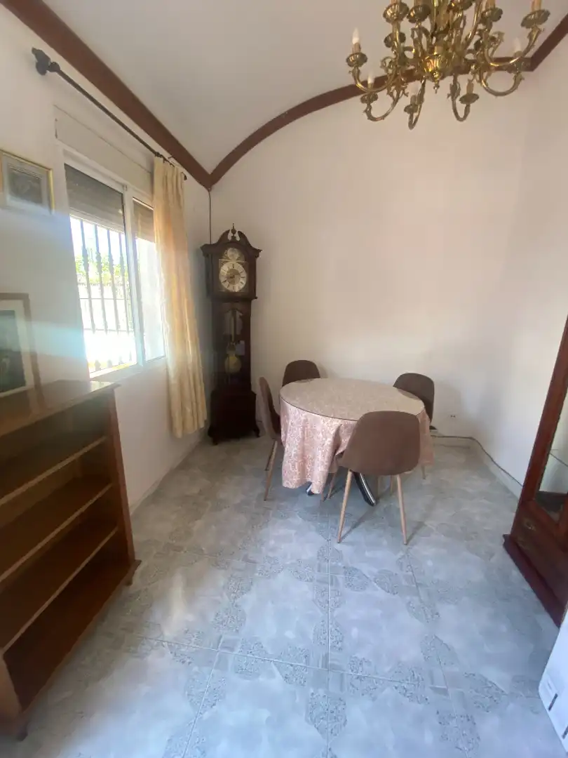 Comedor de Casa o chalet de alquiler en Málaga con Aire acondicionado, Terraza y Amueblado