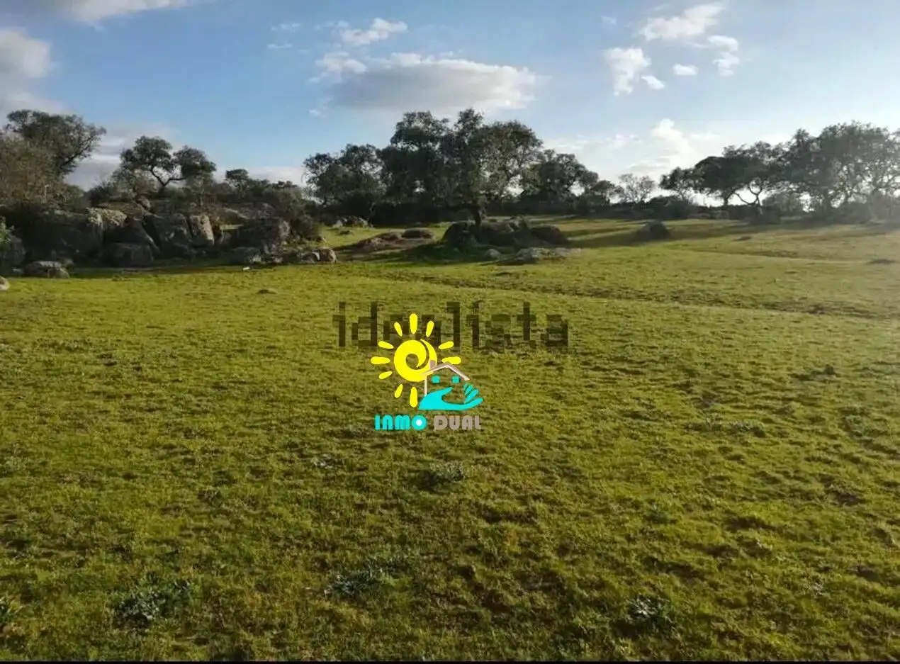 Land for sale in Villar del Rey