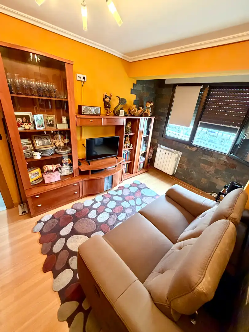 Living room of Flat for sale in Barakaldo   with Heating and Furnished