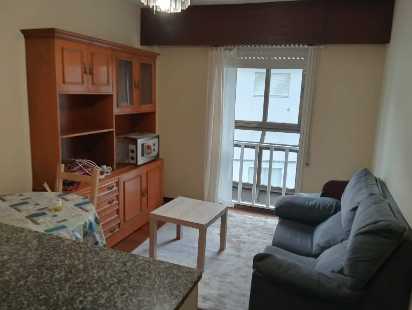 Sala de estar de Piso de alquiler en Santiago de Compostela  con Calefacción, Amueblado y Microondas