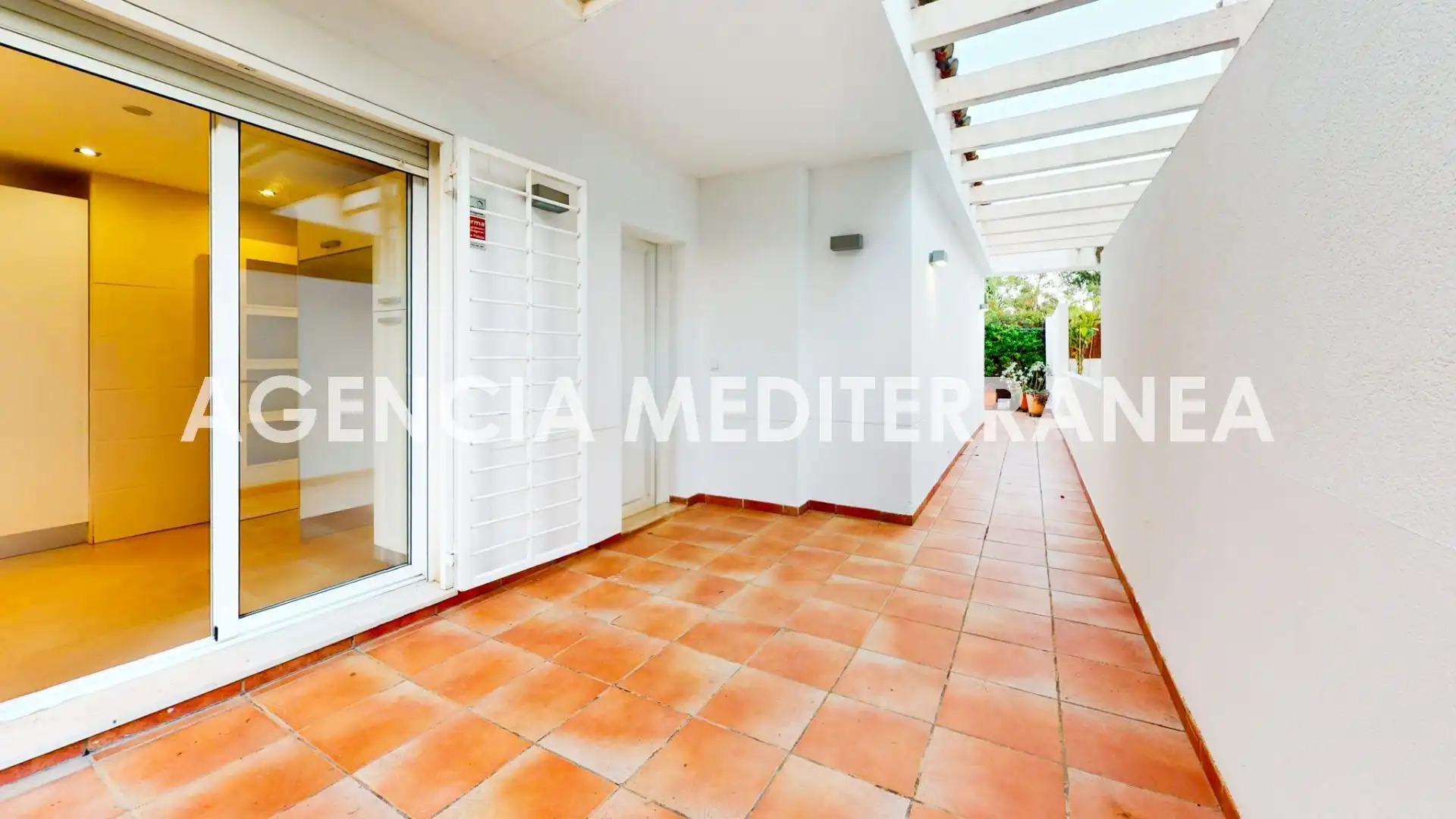 Casa adosada en venta en Calle PUIGCAMPANA, Casas Verdes