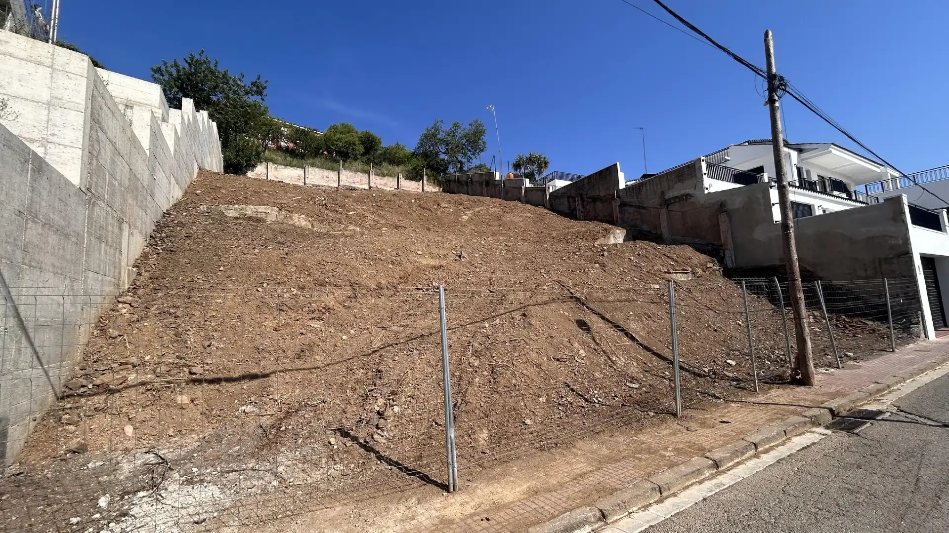 Land for sale in Esplugues de Llobregat