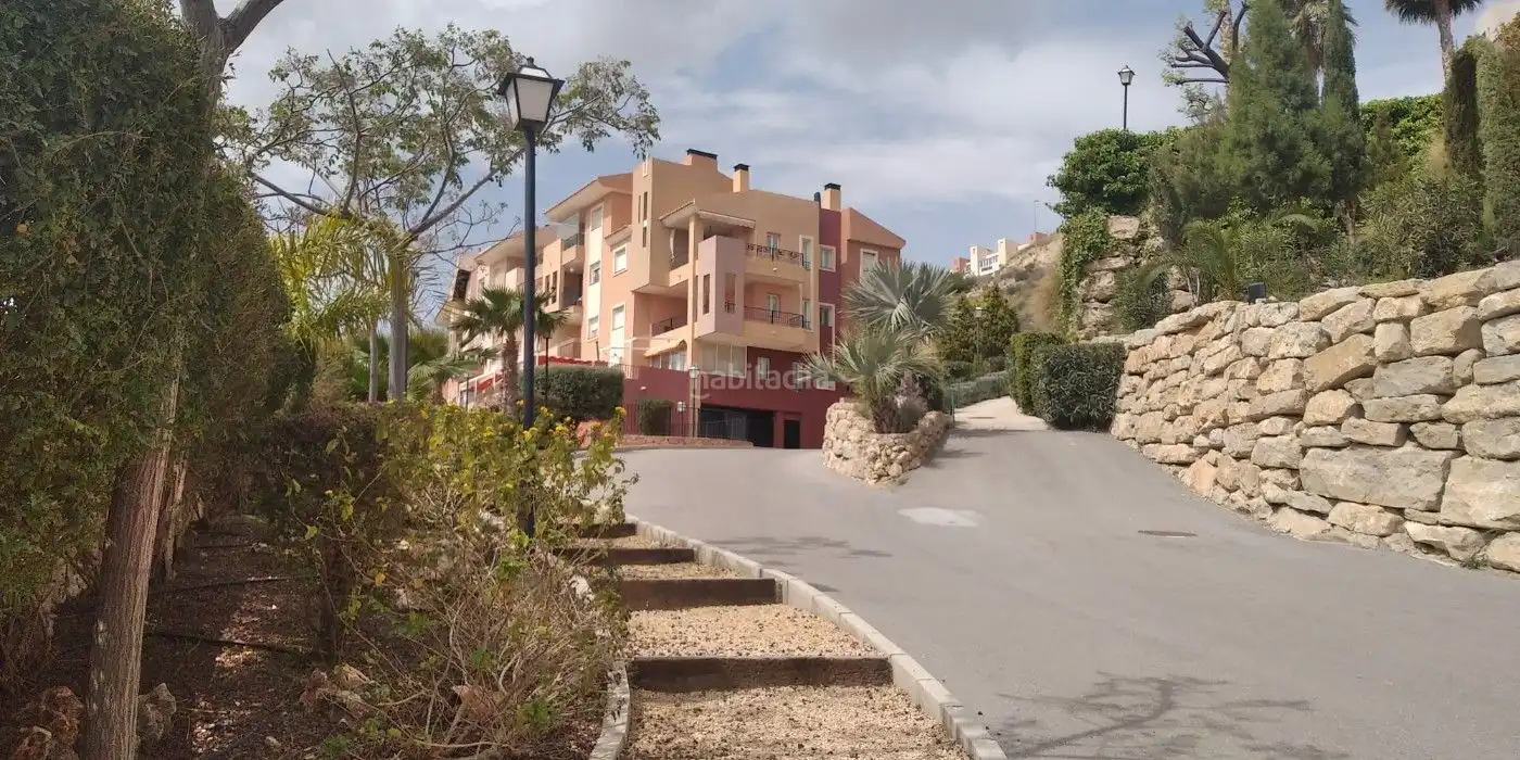 Individual to rent in Carrer del Mati 1, imagen 6