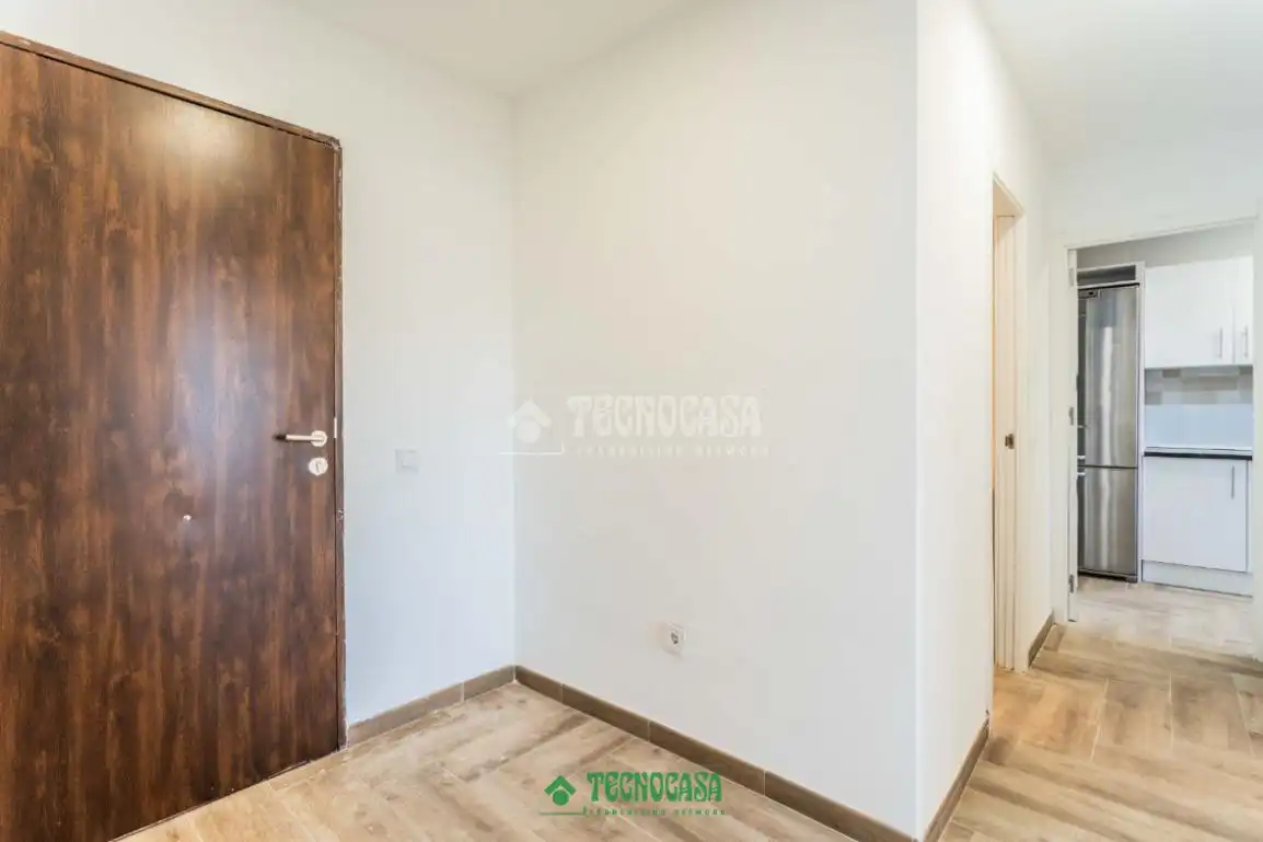 Flat for sale in Almería  with Air Conditioner