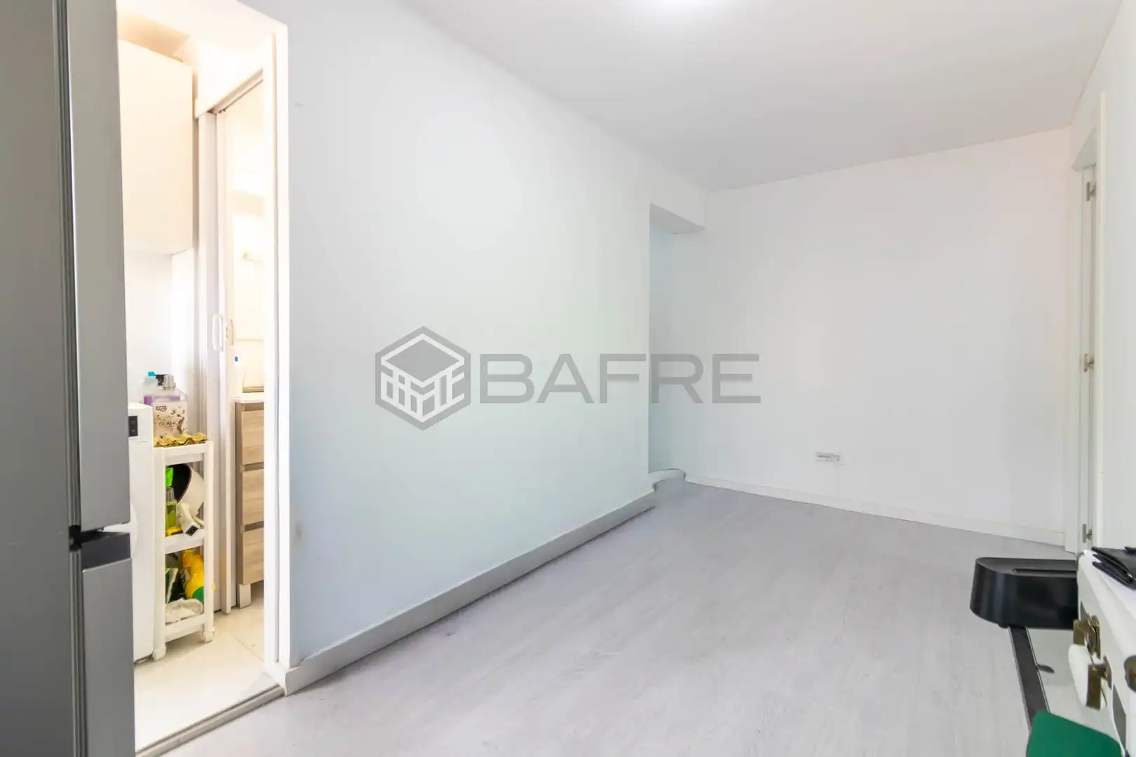 Flat for sale in Madrid  with Air Conditioner