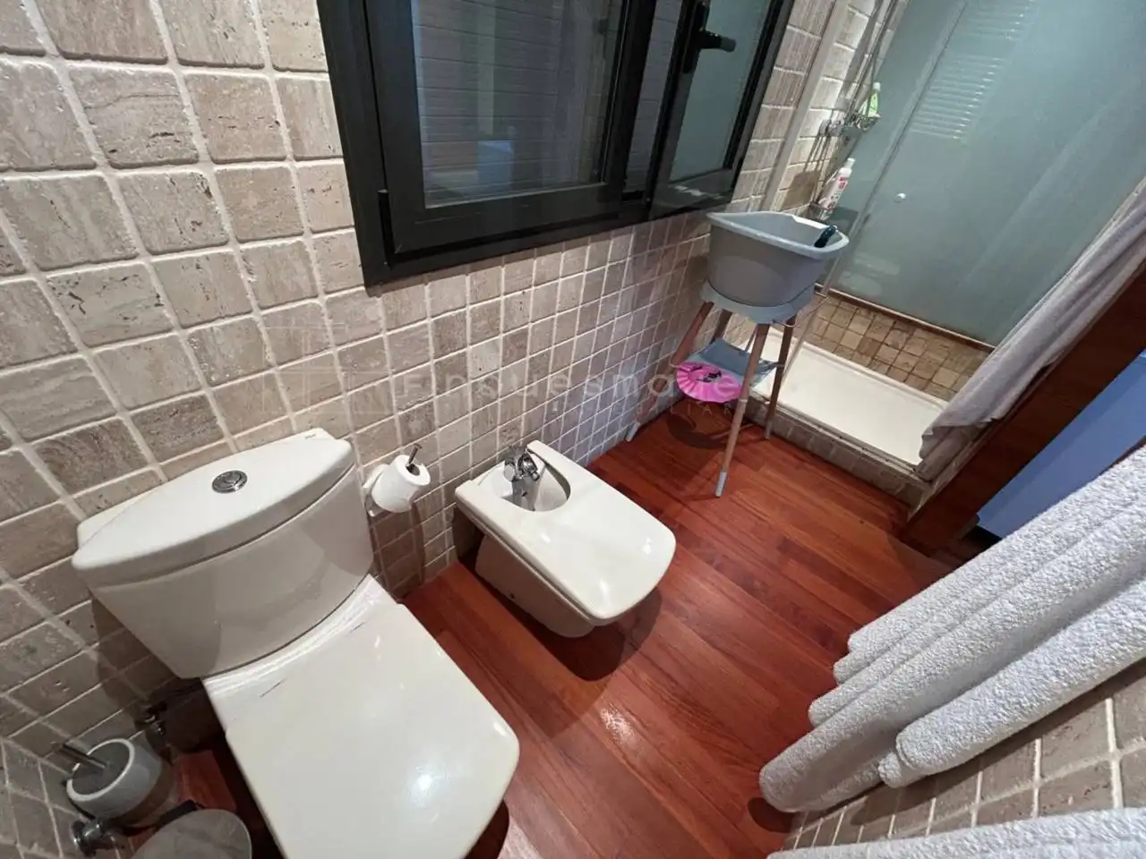 Bathroom of Houses for sale in Castelldefels  with Air Conditioner, Heating and Private garden