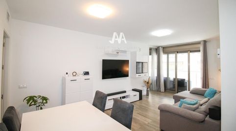 Foto 2 de Pis en venda a Josep Galtes, Llevant, Igualada