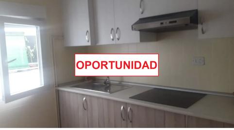Photo 5 of Flat for rent in  Calle Lanza , Centro - Plaza Mayor, Ciudad Real Capital