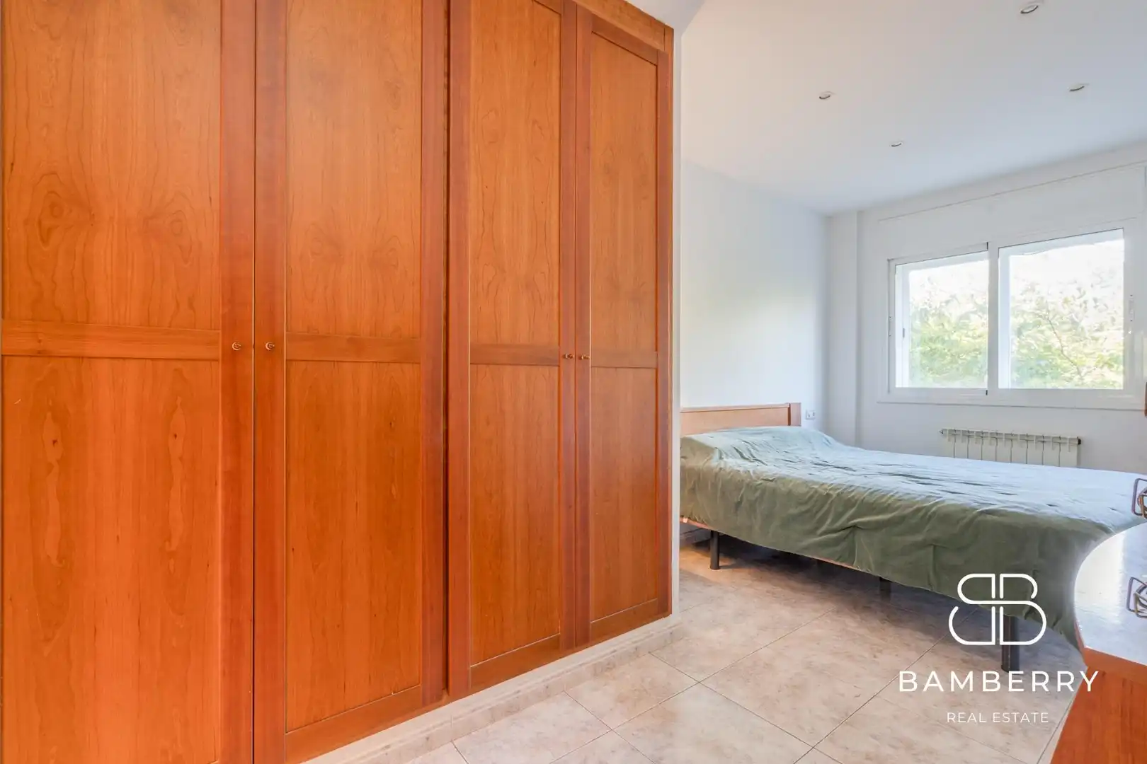 Habitación de Apartamento en venta en Sant Pol de Mar con Calefacción, Trastero y Piscina comunitaria