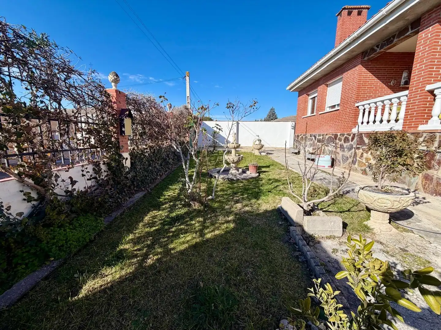 Chalet con piscina en venta en Chozas de Canales, imagen 5