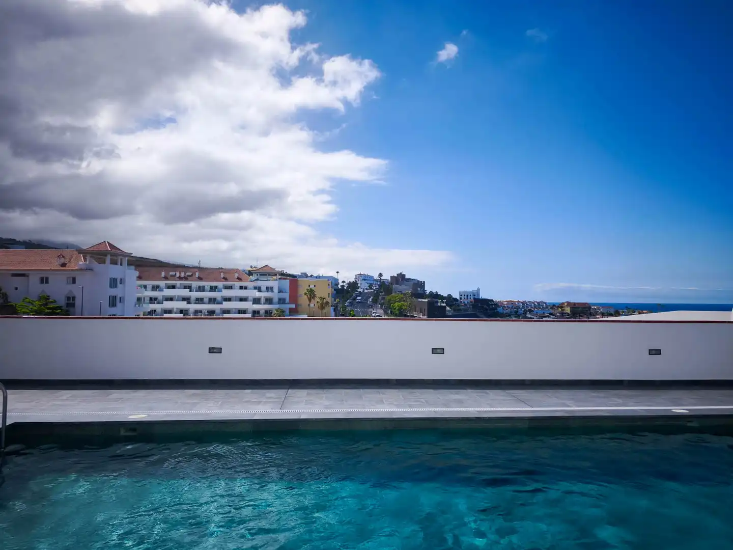 Schwimmbecken von Wohnungen zum Verkauf in Santiago del Teide mit Terrasse, Möbliert und Gemeinschaftspool