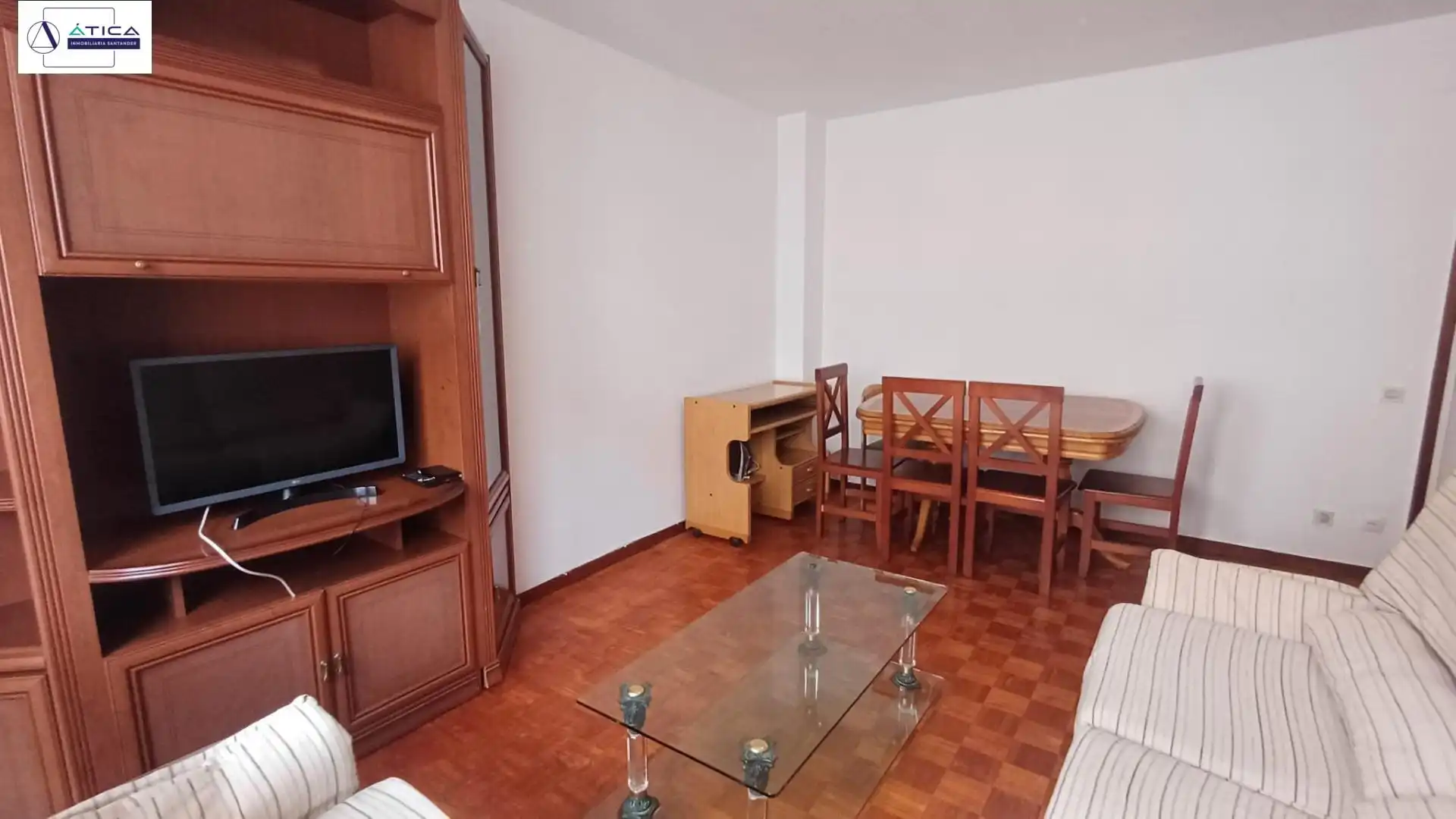 Living room of Flat for sale in Santander  with Parquet flooring and Terrace