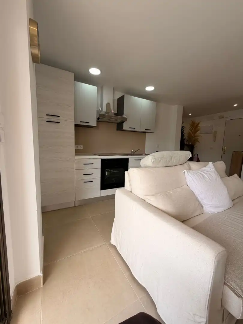 Cocina de Apartamento en venta en Torremolinos con Aire acondicionado, Terraza y Amueblado
