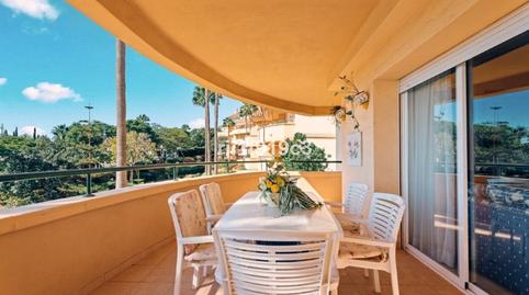 Foto 2 de Apartament en venda a Avenida de las Cumbres, 9a, Elviria, Málaga