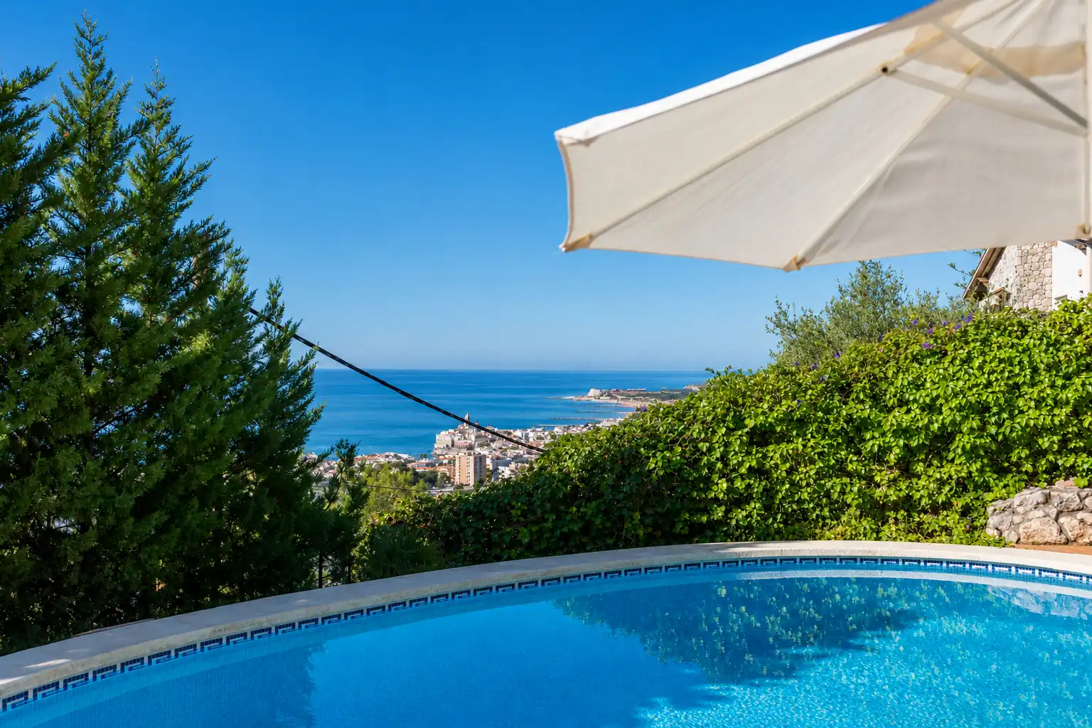 Swimming pool of Houses for sale in Sitges  with Air Conditioner, Heating and Private garden