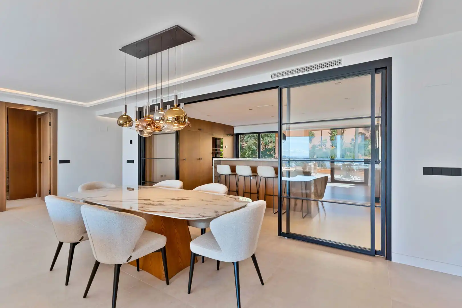 Dining room of Apartments for sale in Marbella  with Air Conditioner, Terrace and Swimming Pool