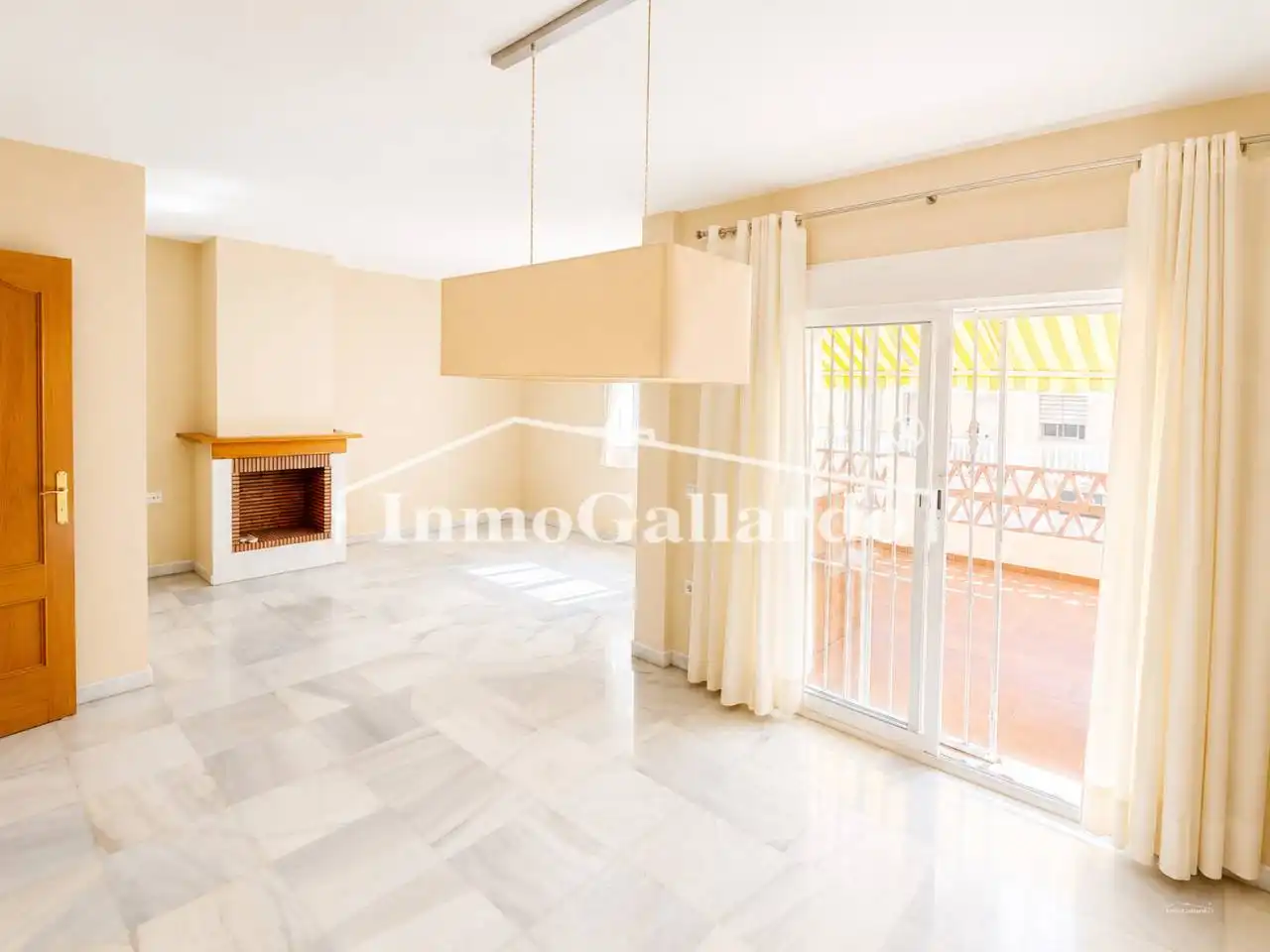 Living room of Detached homes for sale in Rincón de la Victoria  with Air Conditioner, Heating and Terrace