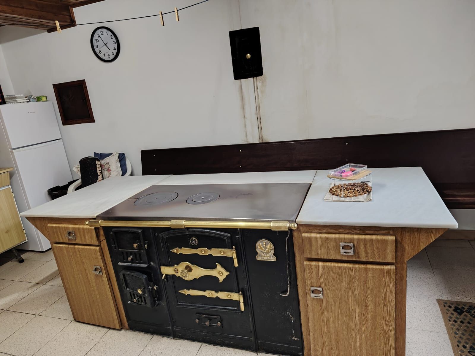 Kitchen of House or chalet for sale in Ourol