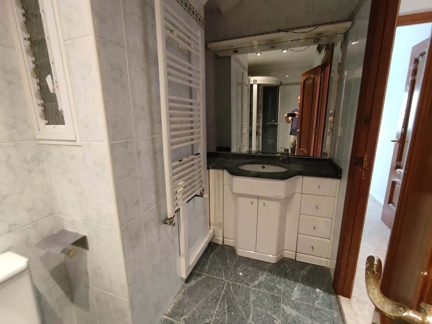 Baño de Apartamento en venta en Salou con Aire acondicionado, Calefacción y Terraza