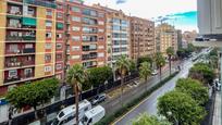 Vista exterior de Pis en venda en  Valencia Capital amb Aire condicionat i Balcó