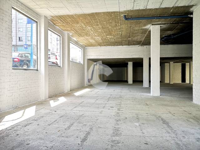 Local comercial en Alquiler en Portádego - Vilaboa Norte