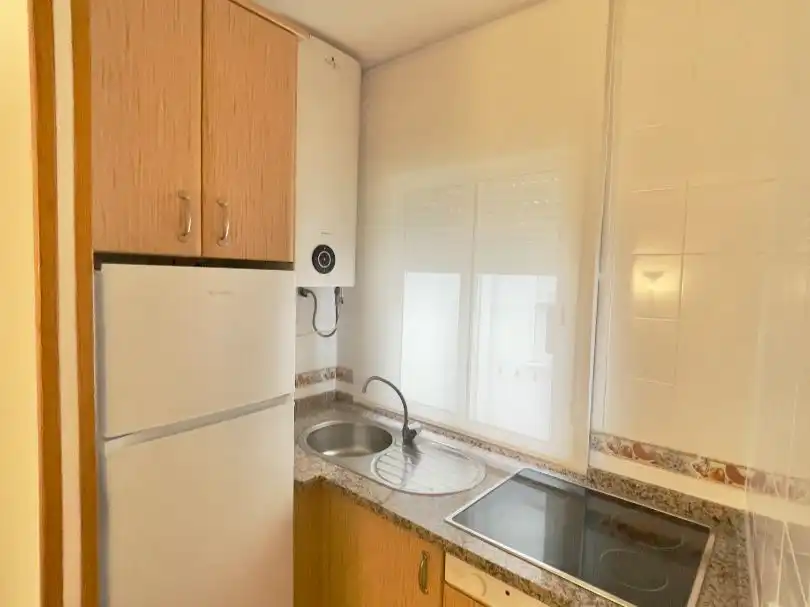 Küche von Wohnung zur Miete in  Sevilla Capital mit Klimaanlage