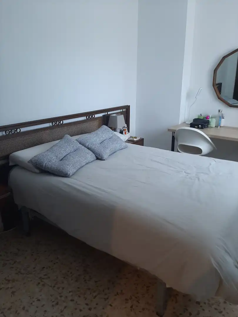 Bedroom of Flat for rent in Valencia  with Furnished, Oven and Washing machine
