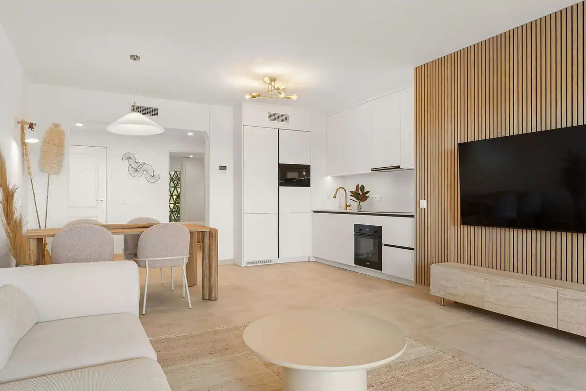 Piso con ascensor en venta en Nueva Andalucía, imagen 6
