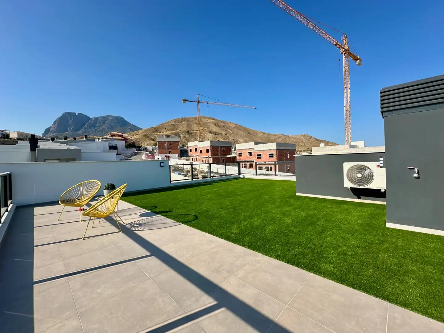 Terrassa de Apartament en venda en Finestrat amb Aire condicionat, Jardí privat i Terrassa