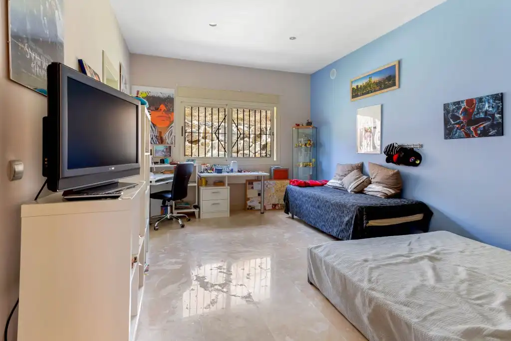 Dormitori de Casa o xalet en venda en Benalmádena amb Aire condicionat, Calefacció i Jardí privat