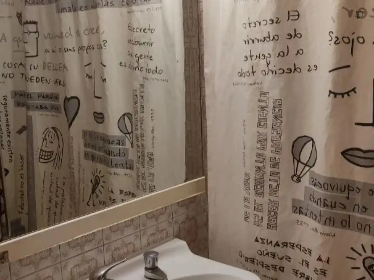 Bany de Casa o xalet per a compartir en Salamanca amb Calefacció, Moblat i Forn
