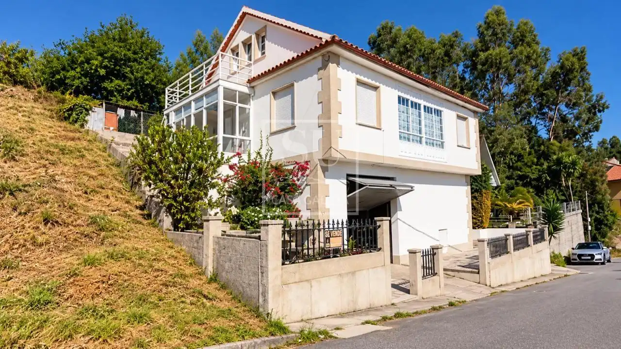 Xalet amb jardí en venda a Bueu, imagen 2