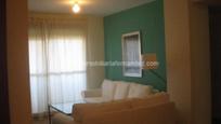 Sala d'estar de Apartament en venda en Cáceres Capital amb Calefacció, Jardí privat i Terrassa