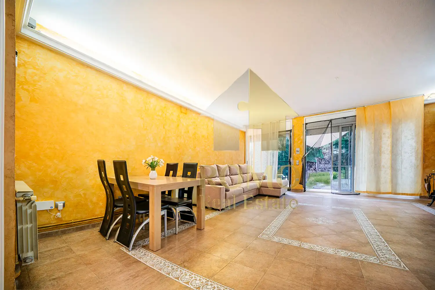 Casa adosada en venta en Avinguda U, Santa Perpètua de Mogoda