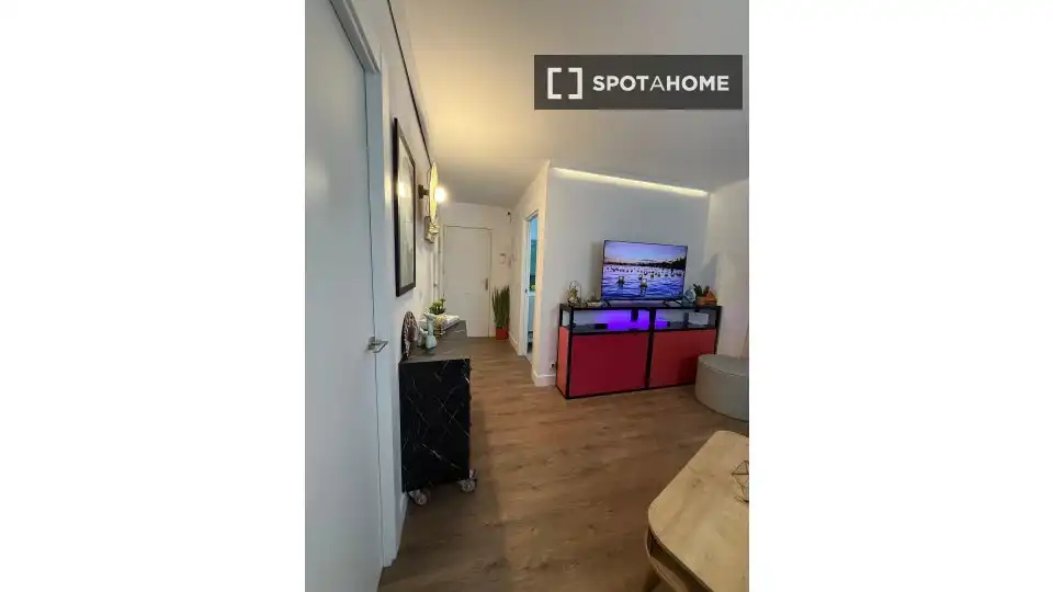 Habitación en Cuatro Caminos
