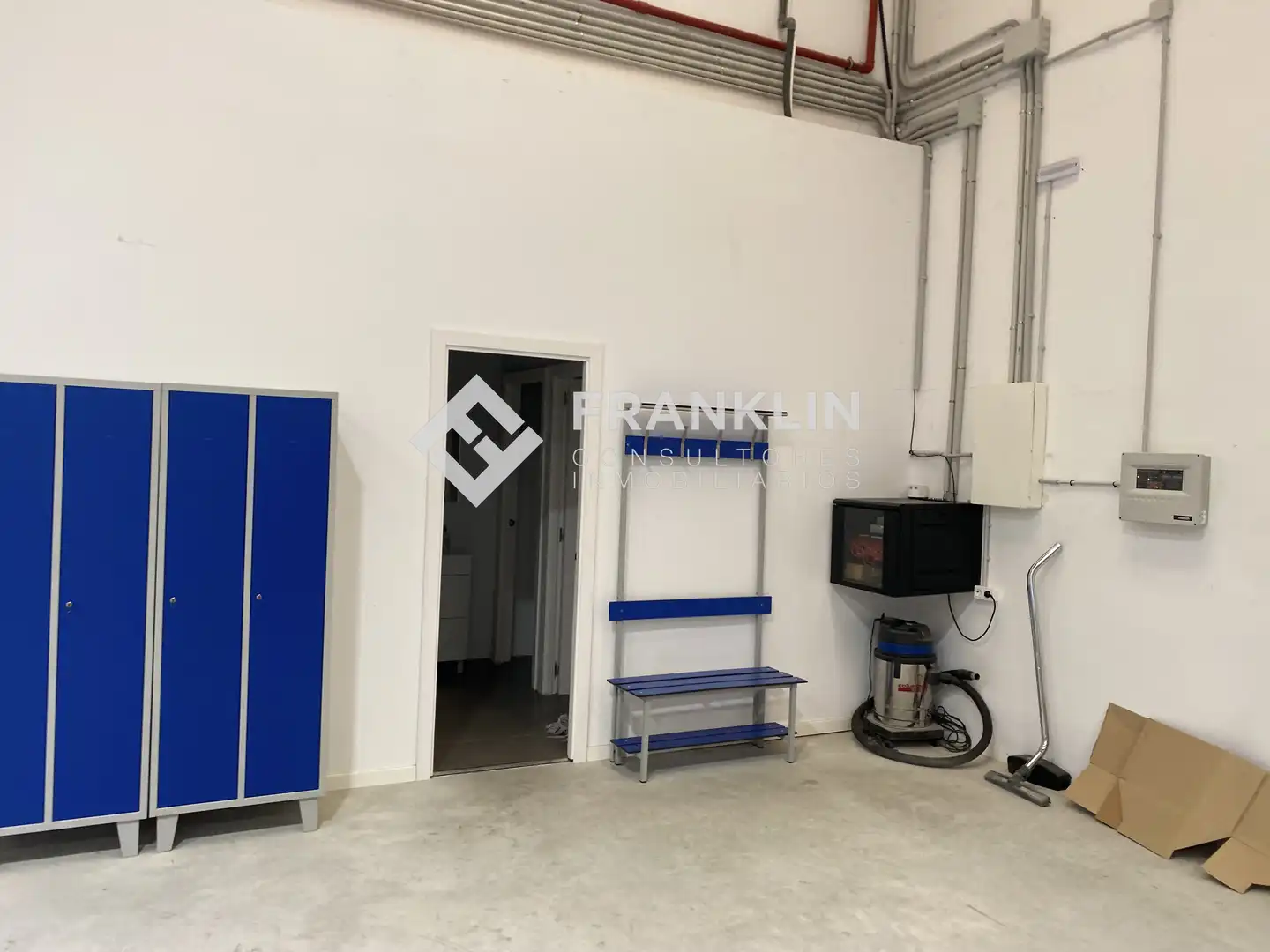 Nave industrielle à louer à Carrer Cantàbria, imagen 4