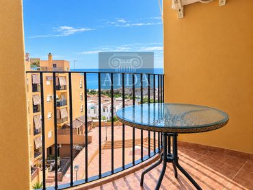 Piso con ascensor en venta en Estepona Pueblo