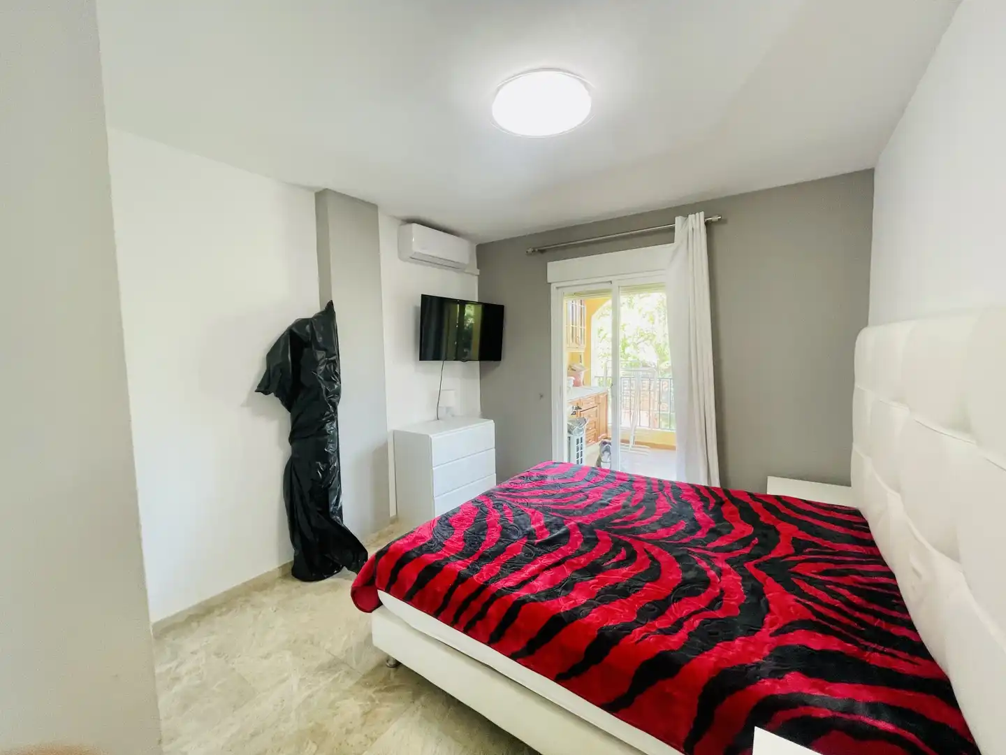 Apartament amb piscina en venda a Marbella Centro, imagen 21
