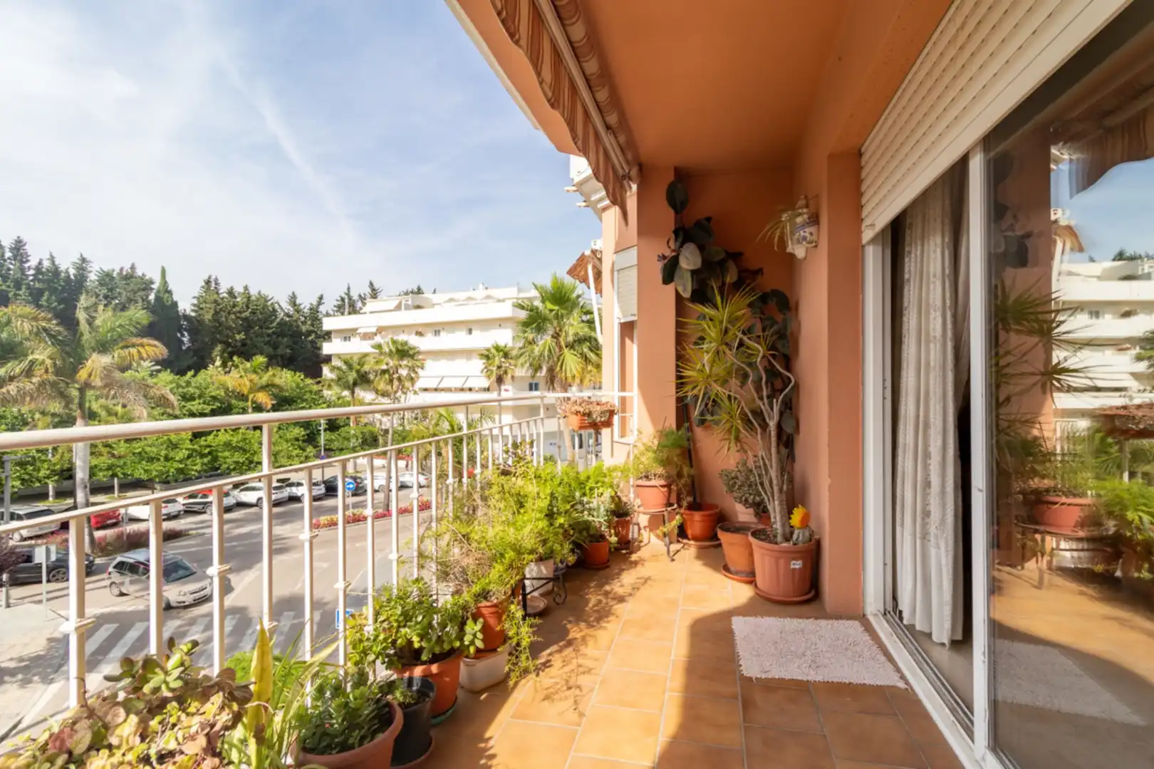 Apartment mit Terrasse zum Verkauf in Estepona Pueblo