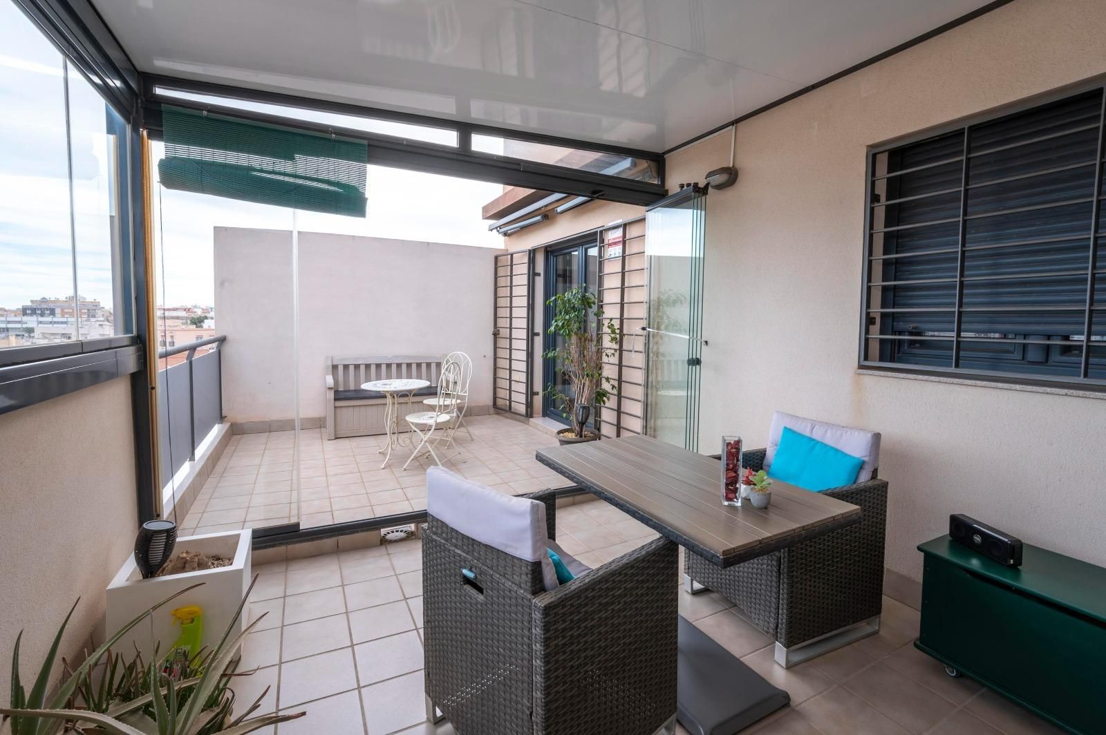 Terrassa de Àtic en venda en Roquetas de Mar amb Terrassa i Piscina comunitària