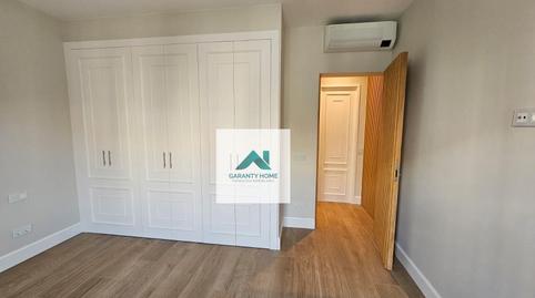 Foto 2 de Piso de alquiler en Nueva España, Madrid