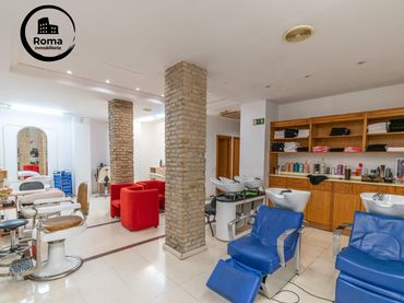 Local comercial en venda a almona 1
