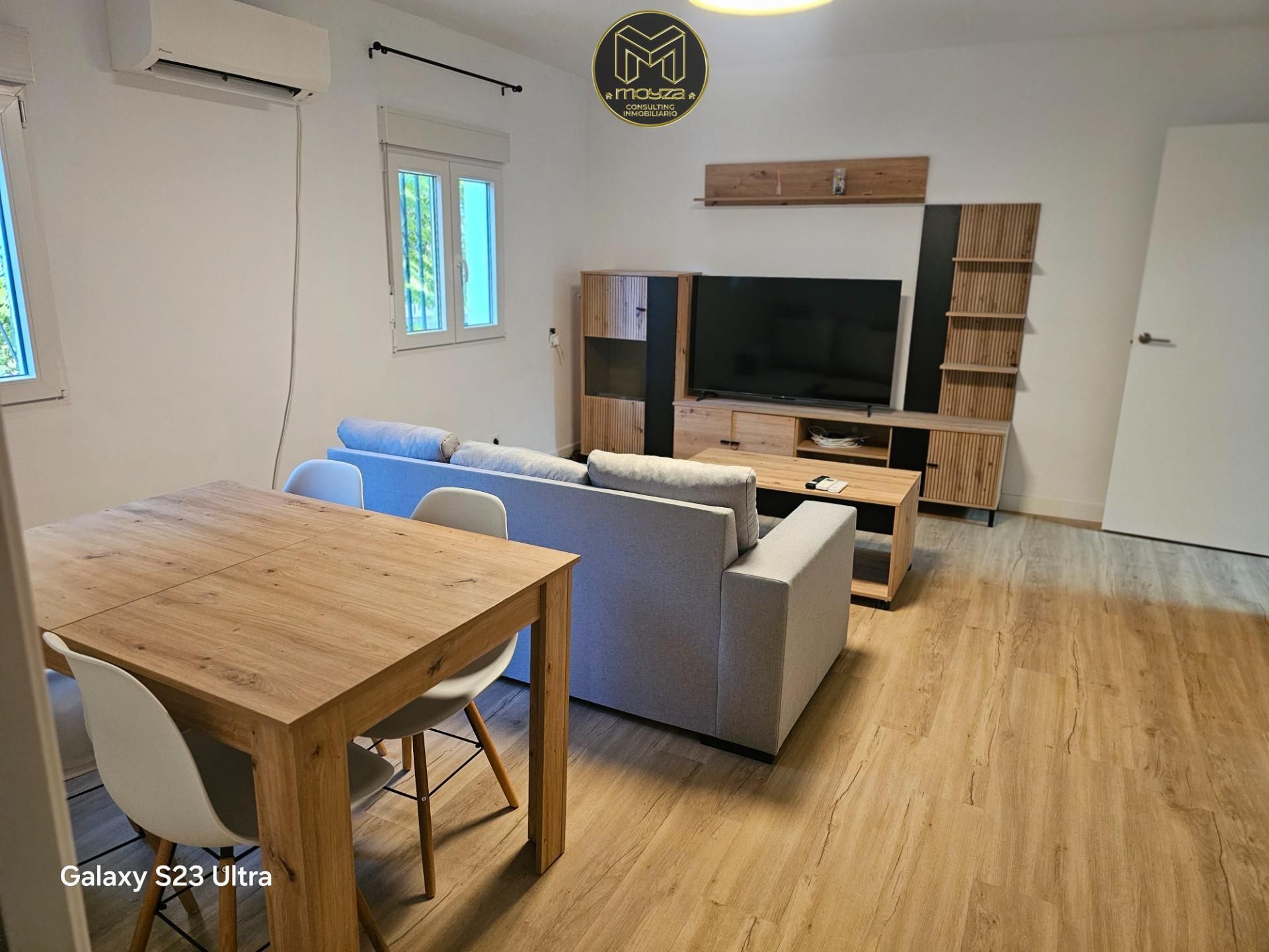 Living room of Flat for sale in  Jaén Capital  with Air Conditioner