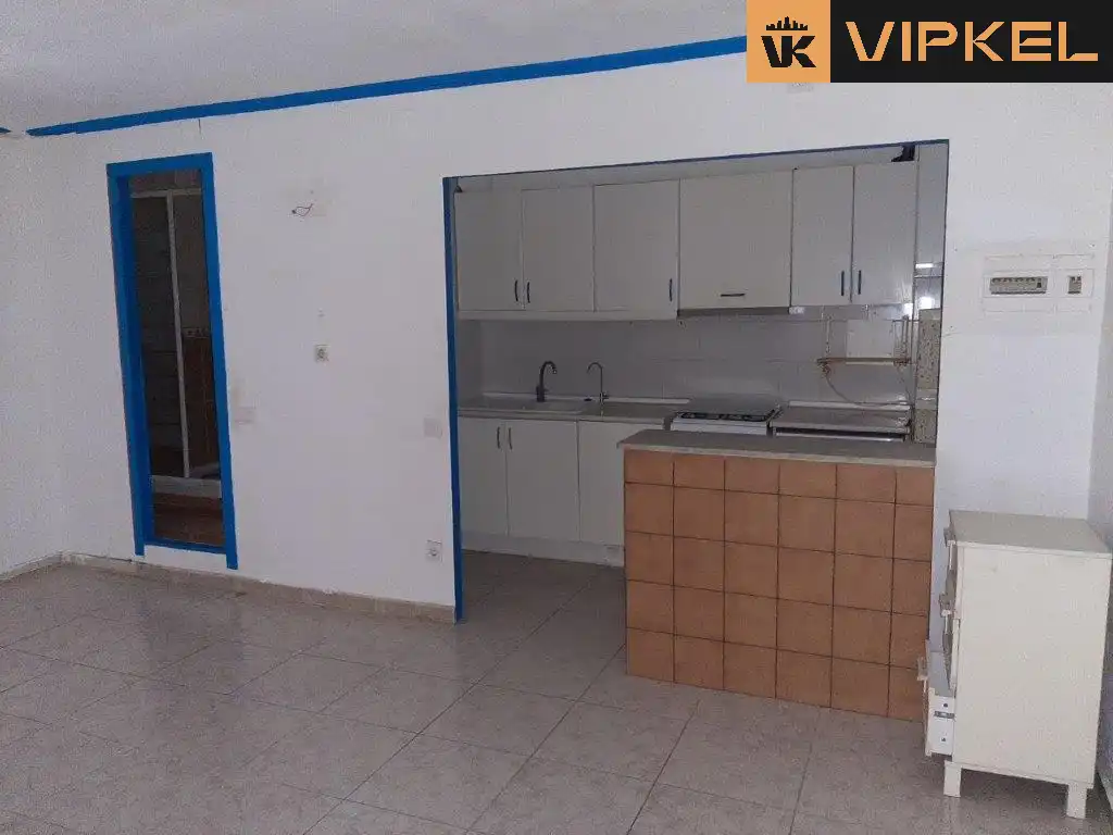 Cuina de Pis en venda en Sant Just Desvern amb Moblat, Rentadora i Microones